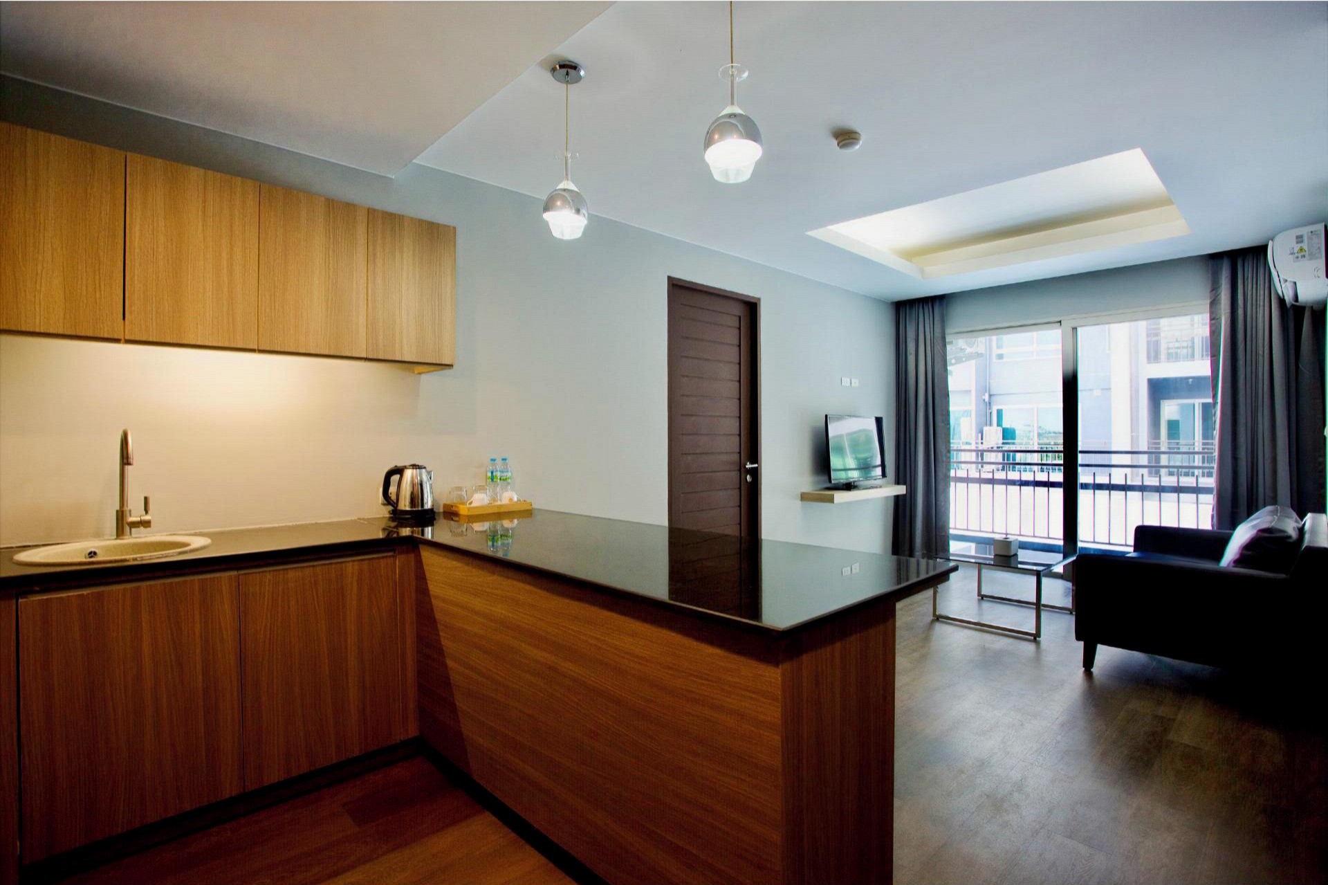 One Bedroom Suite