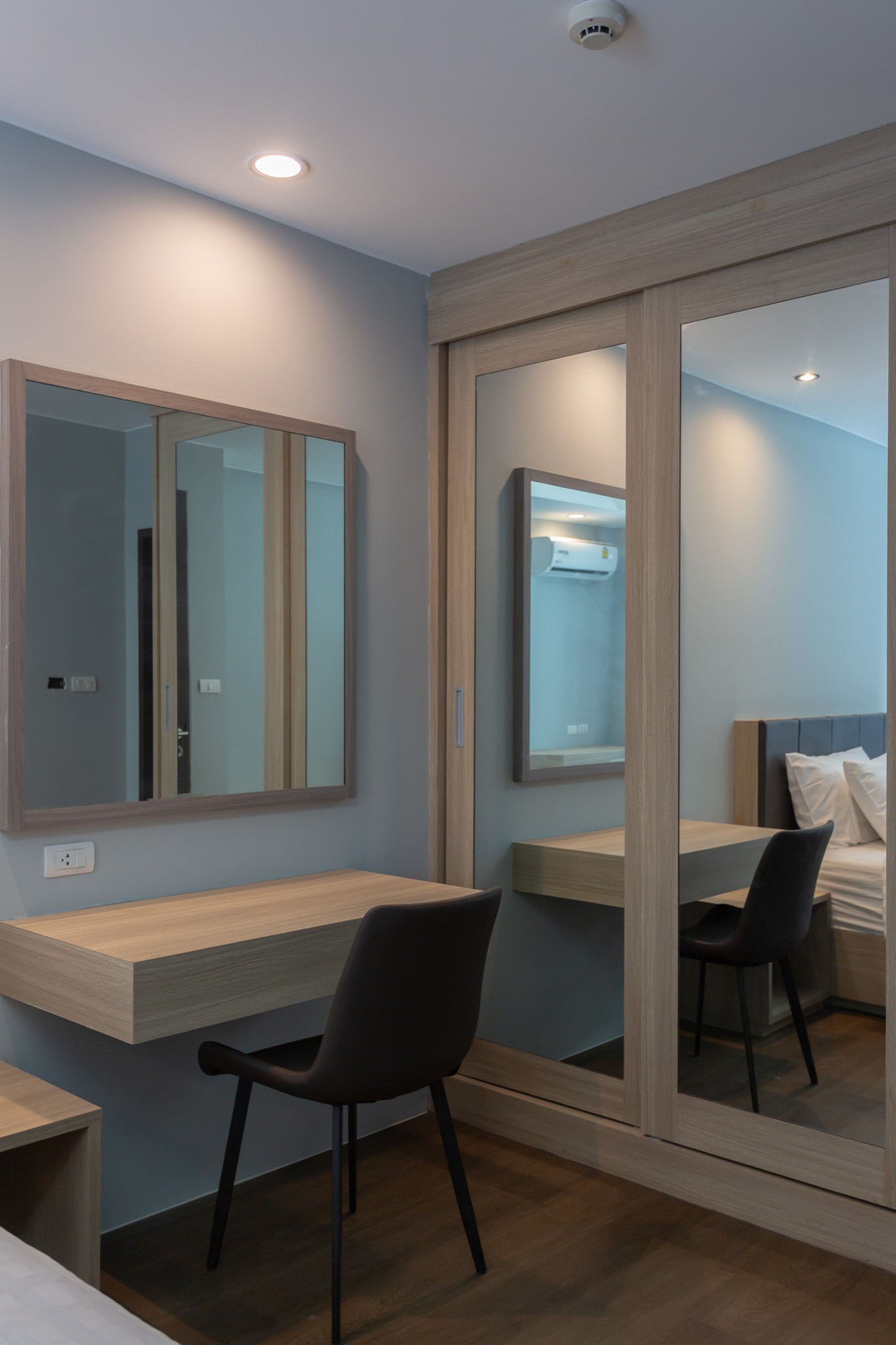 Duplex Room