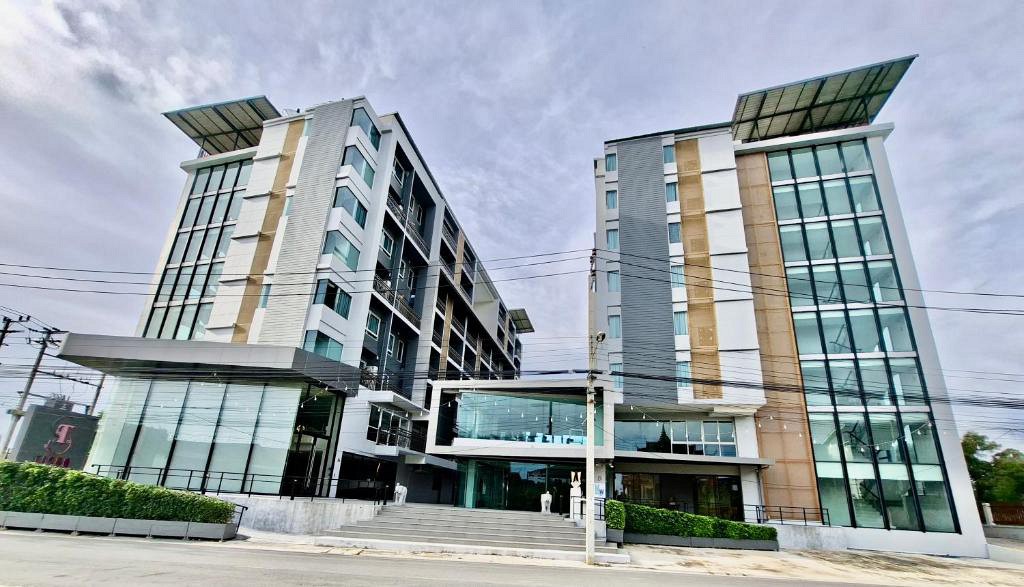 Tisha Hotel